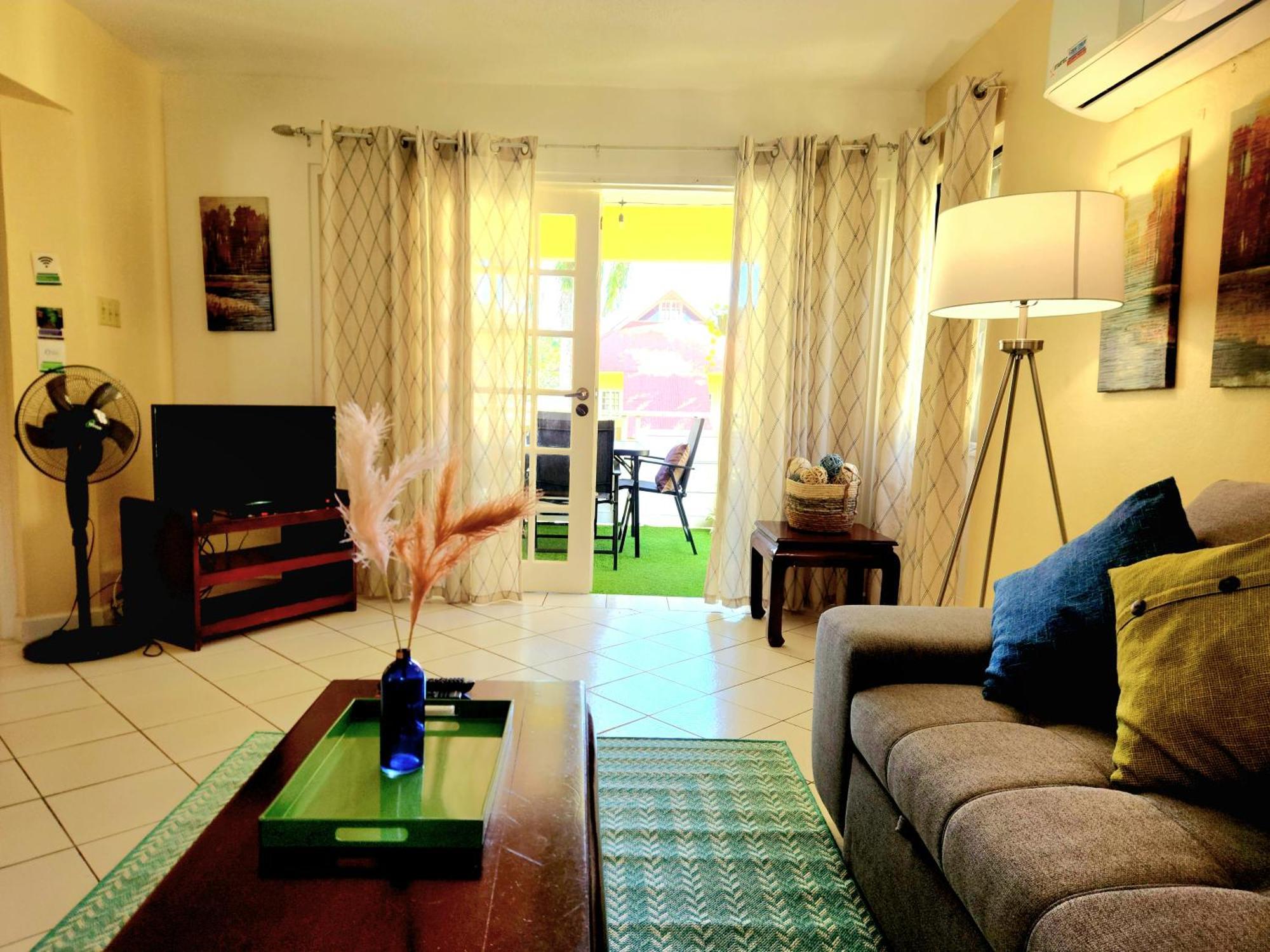 Villa Relax On The Ridge - Ocho Rios Escape Extérieur photo